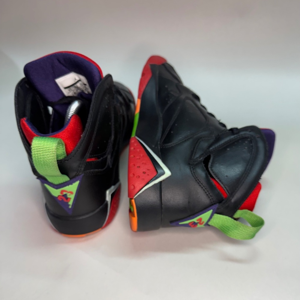Nike Air Jordan 7 Retro “Marvin the Martian” Sneakers - Picture 6 of 8